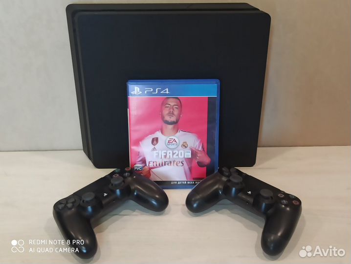 Sony Ps4 Pro 7208B + Fifa 20, 2 джоя, Trade-In