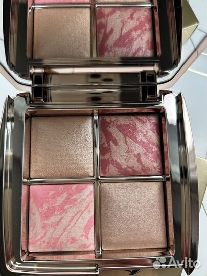 Hourglass Ambient Lighting - Golden Rose палетка