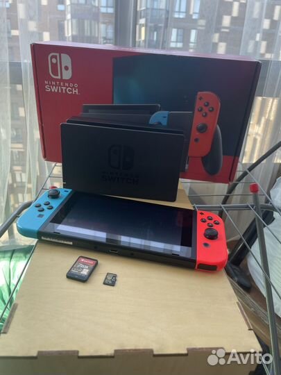 Nintendo switch rev 2 с играми + карта памяти