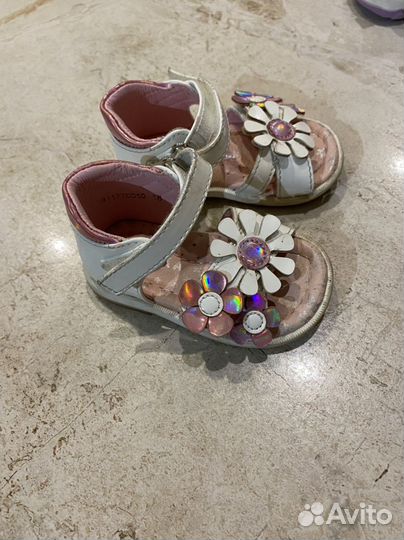 Босоножки для девочки
