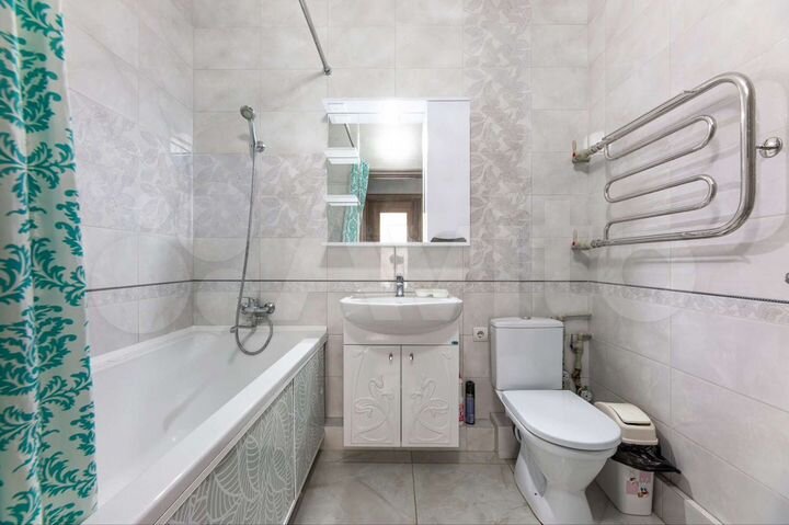 2-к. квартира, 60 м², 2/9 эт.