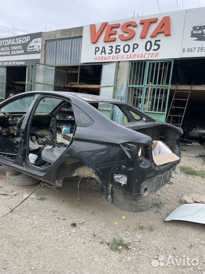 Разбор веста (Лада Веста)