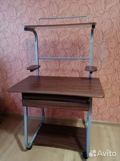 Компьютерный стол бу