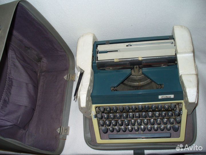 Печатная машинка Erika