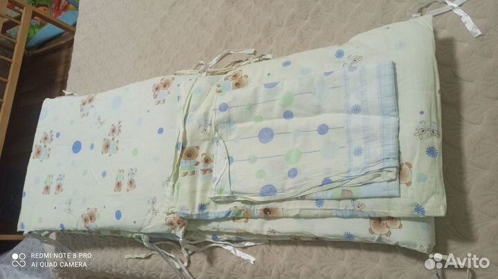 Бортики в кроватку