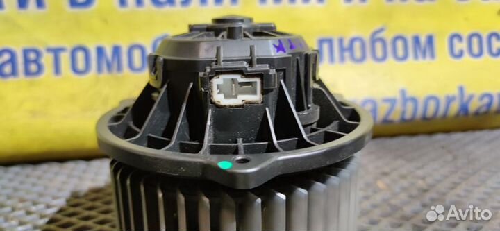 Моторчик отопителя ваз (LADA) Granta