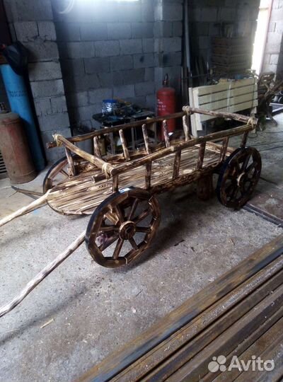 Декоративная тачка