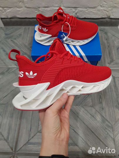 Кроссовки adidas мужские новые