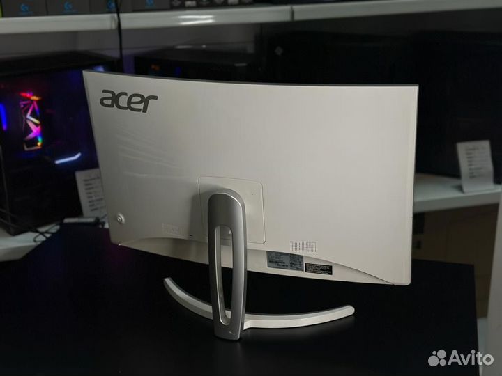 Изогнутый монитор acer 144hz 24дюймов