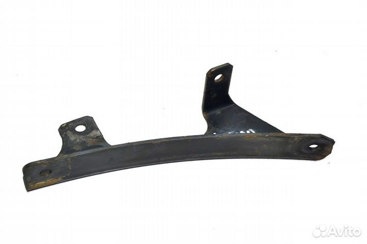 Кронштейн крыла переднего моста, левый DAF XF105