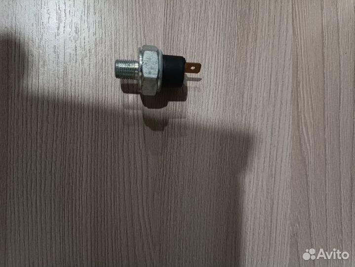 Датчик масла мтз