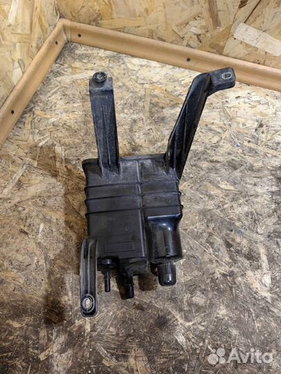 Абсорбер Фольксваген туарег NF 7P0201801J 3.6