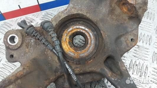 Ступица передняя левая renault megane 3 (6NT03K901