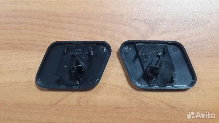 Крышка форсунки омывателя Nissan Qashqai J10 2006+