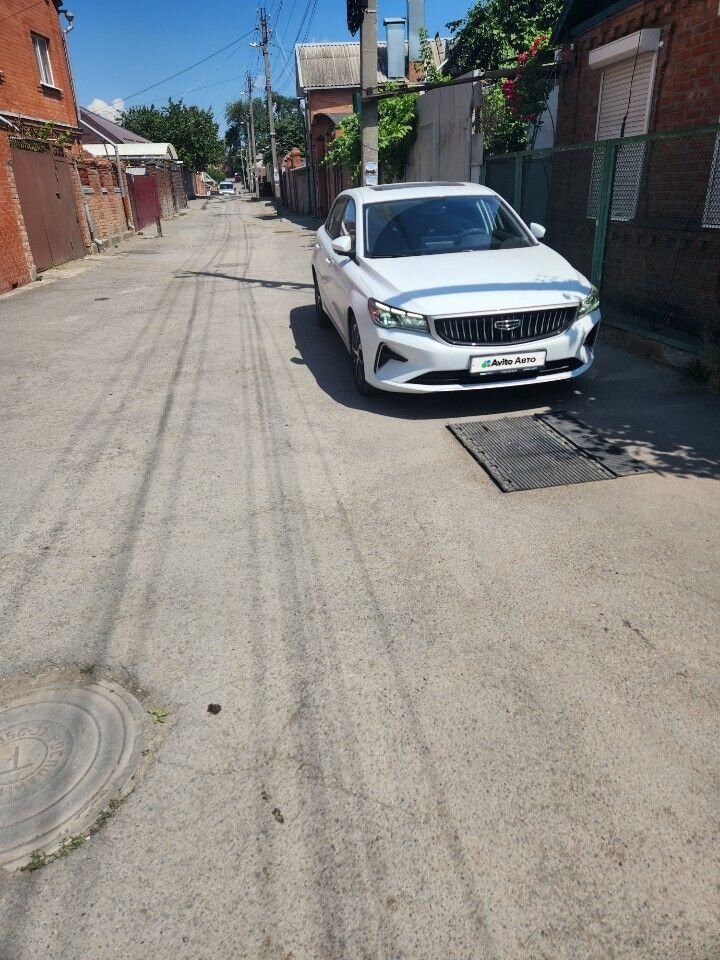 Geely Emgrand: фото владельца