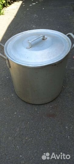 Кастрюля алюминиевая