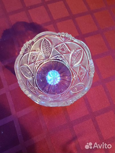 Конфетница хрустальная