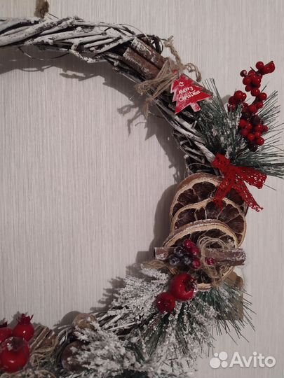 Новогодний венок ручной работы, 29см диаметр