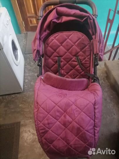 Прогулочная коляска