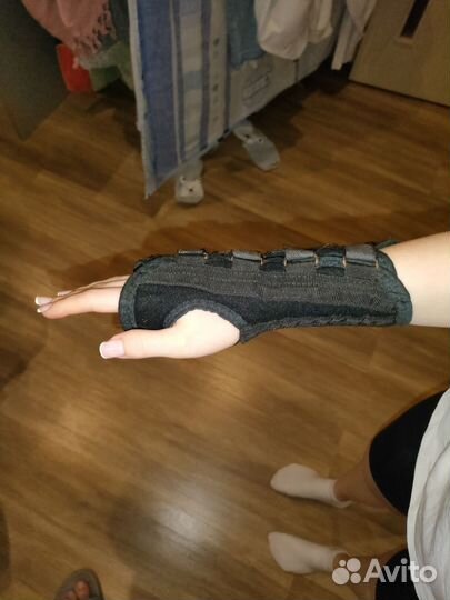 Бандаж(ортез) лучезапястного сустава