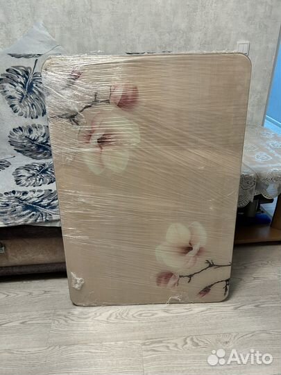 Стол с рисунком стекло