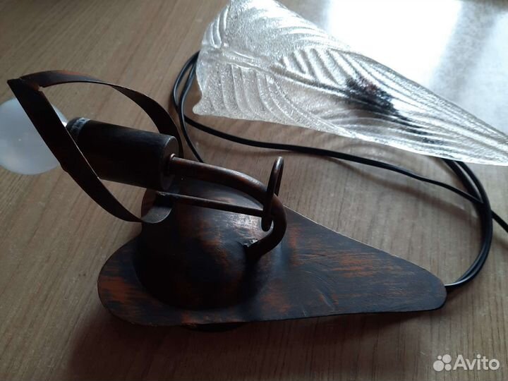 Настенный светильник бра