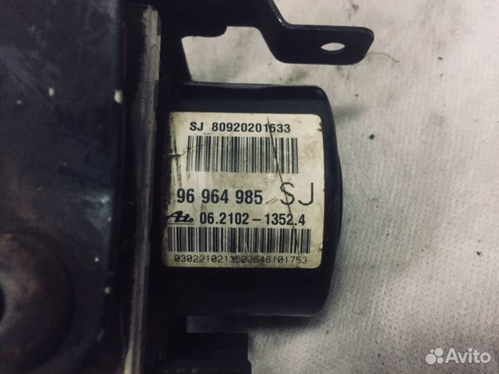 Блок ABS (насос) Chevrolet Aveo T250