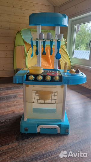 Детские игрушки кухня