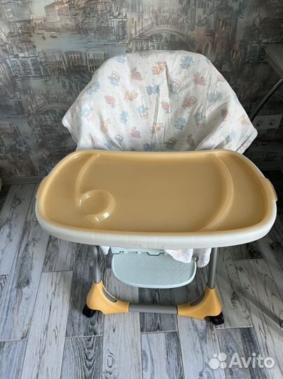 Стул для кормления