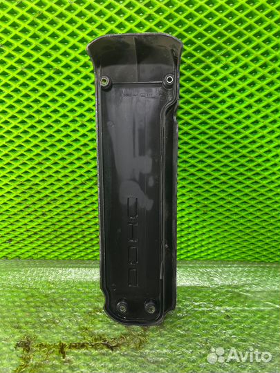 Крышка двигателя декоративная Suzuki Swift 3