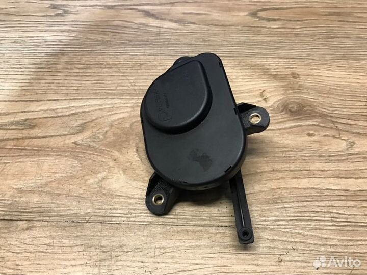 Сервопривод заслонок впускного коллектора