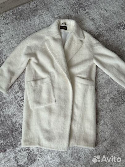 Искусственная шуба белая