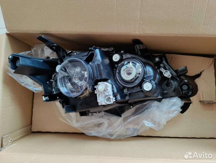 Комплект фар Toyota Camry v55