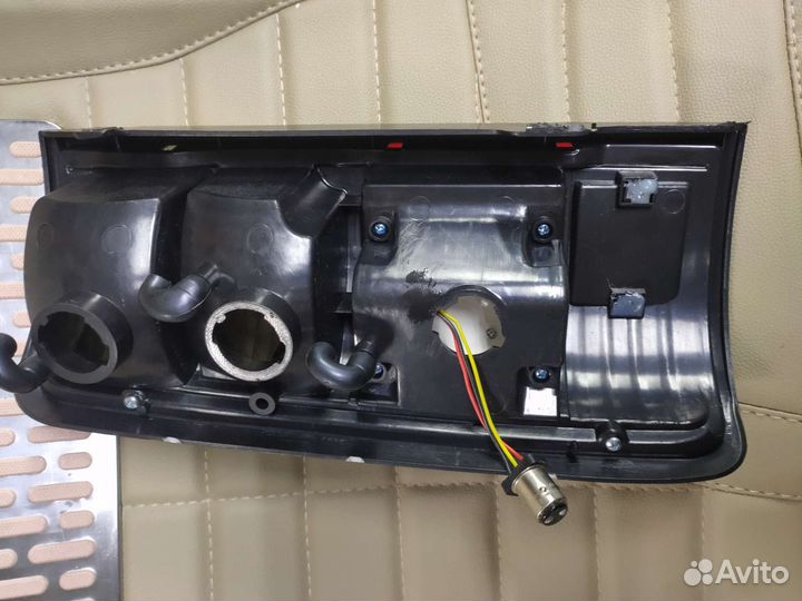 Задние фары land cruiser80