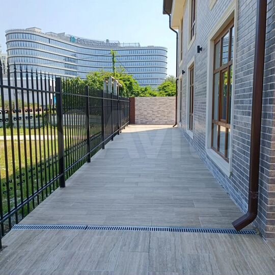 Комната 25 м², 1/3 эт.