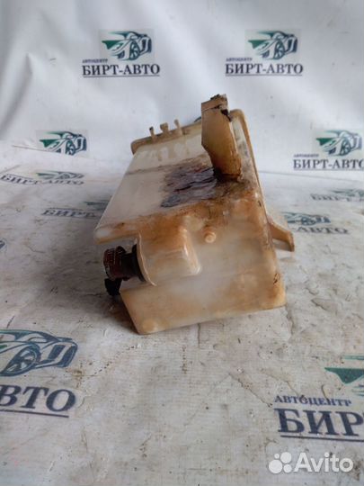 Бачок омывателя лобового стекла Chevrolet Epica I