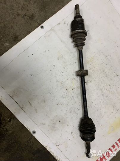 Привод правый Toyota Marino (4AFE )