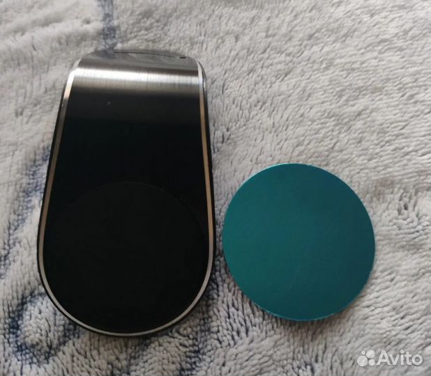 Ароматизатор и магнитный держатель для смартфона