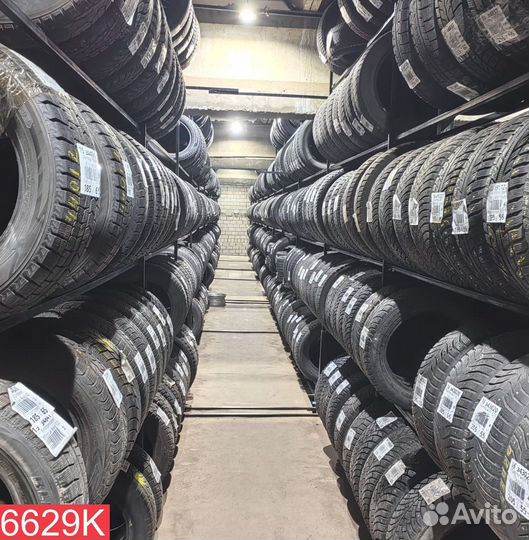 Bridgestone Blizzak LM-25 205/45 R16 83P