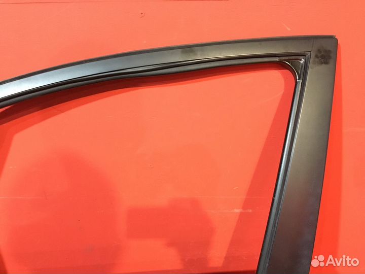 Дверь передняя левая Kia Venga хетчбэк G4FA 1.4L