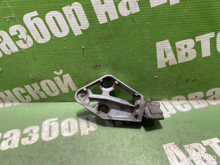 Кронштейн опоры двигателя Chevrolet Lanos T100