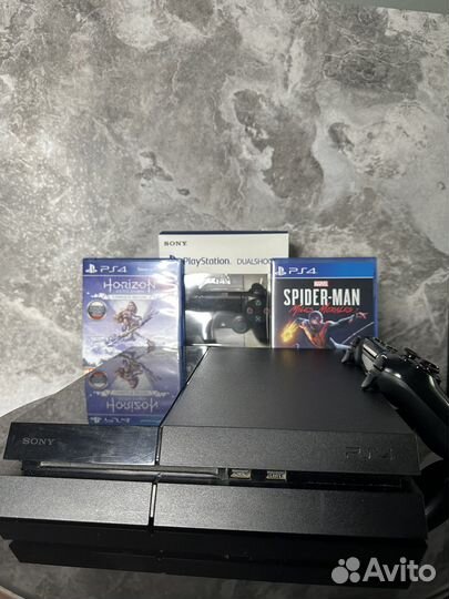 Sony PlayStation 4