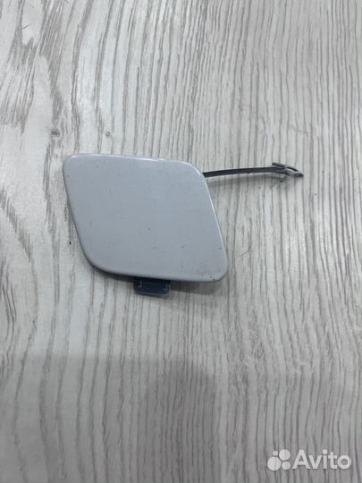 Заглушка буксировочного крюка Audi A1 8X 8XA807241