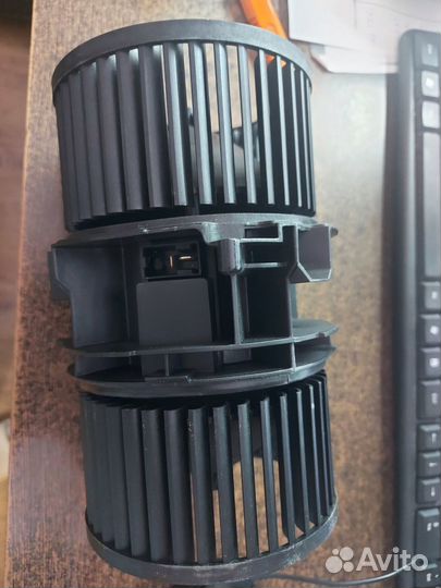 Моторчик печки Рено Флюенс Меган 3