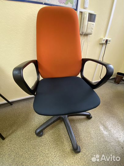 Компьютерное кресло