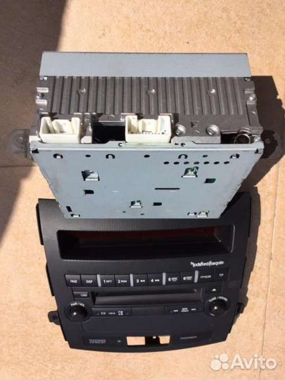 Магнитола mitsubishi outlander xl