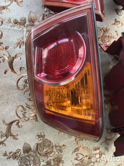 Заднии фонари на mitsubishi лансер 10