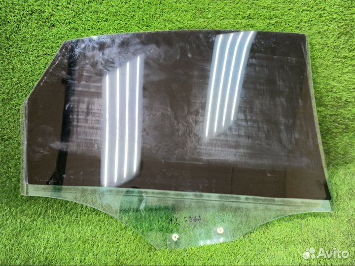 Стекло заднее левое Audi A6 C7 4G cgwb 2012