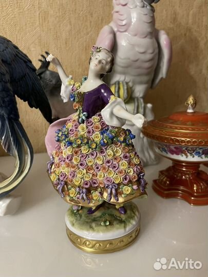 Статуэтка фарфор Volkstedt германия