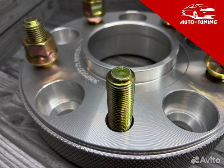 Колесные проставки на Jeep Grand Cherokee